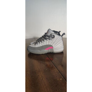 Jordan Air Jordan 12 Retro Shoes Youth Size 4.5Y Gray Pink Sneakers 510815-009